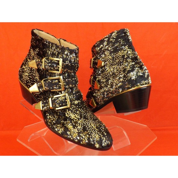 NIB CHLOE SUSANNA BLACK VELVET GOLD STUDDED BUCKLES MOTORCYCLE ANKLE BOOTS 38 8 - Picture 3 of 12
